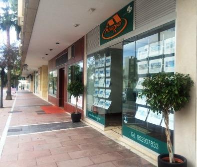 Agencia inmobiliaria Alemar Realty en Puerto Banus, Marbella